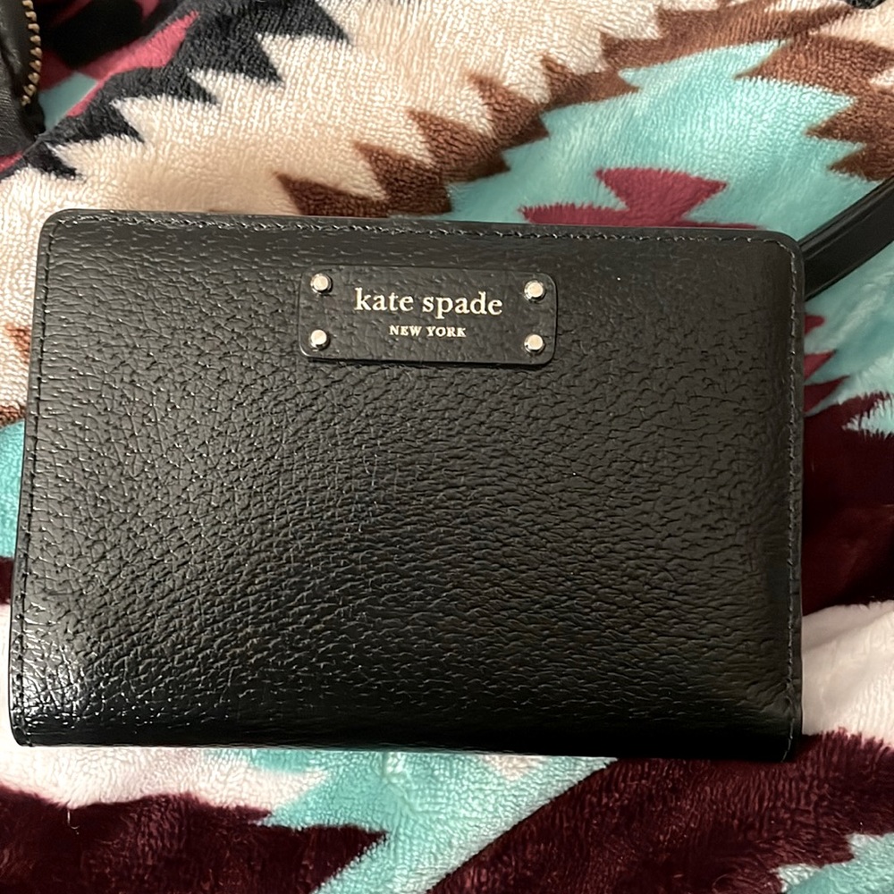 Kate spade wallet ♠️